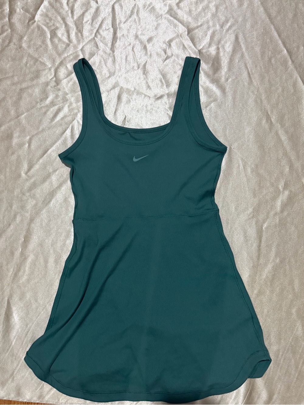 Nike One Dri-FIT Women's Ribbed Training Dress built in shorts size small